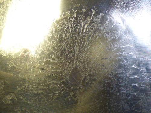 A GORGEOUS SILVER PLATED TRAY WITH BEAUTIFUL STYLED DETAILING IN WONDERFUL CONDITION