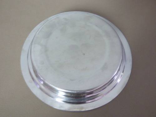A BEAUTIFUL VINTAGE STAINLESS STEEL "LIDDED" BUTTER DISH, STUNNING ON YOUR DINING TABLE!!!