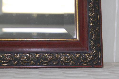 A FANTASTIC ORNATELY GILDED BEVELLED GLASS WALL MIRROR IN AWESOME CONDITION