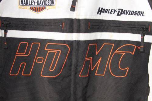 A SPECTACULAR ORIGINAL HARLEY DAVIDSON GENTS SIZE LARGE BIKE JACKET IN SUPERB CONDITION
