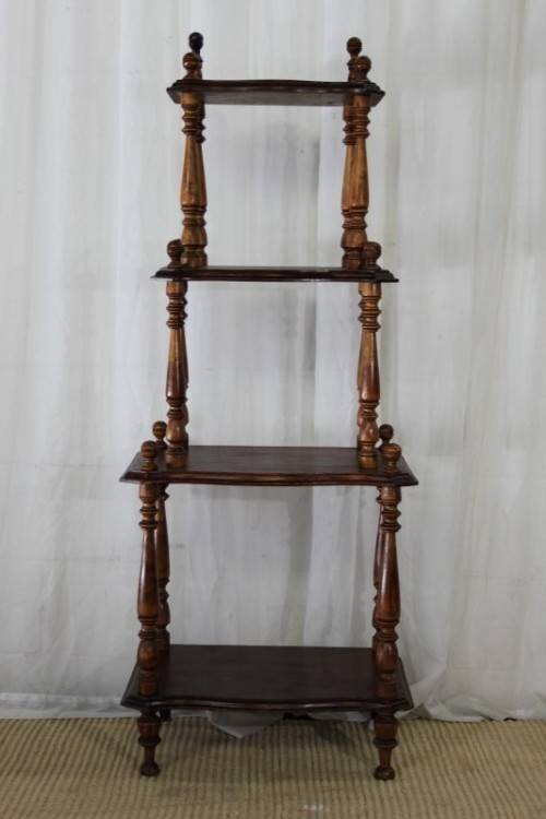 A STUNNING TALL VINTAGE FOUR-TIER "WHATNOT" DISPLAY SHELF IN GREAT CONDITION