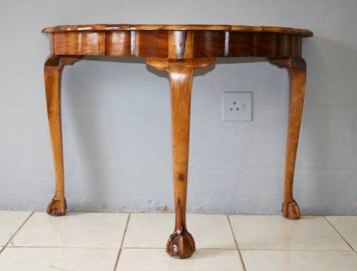 AN INCREDIBLE ANTIQUE (LARGE) SOLID "GOLDEN" IMBUIA BALL & CLAW HALF MOON DISPLAY/OCCASIONAL TABLE