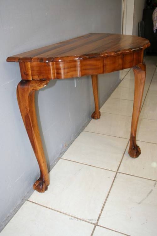 AN INCREDIBLE ANTIQUE (LARGE) SOLID "GOLDEN" IMBUIA BALL & CLAW HALF MOON DISPLAY/OCCASIONAL TABLE