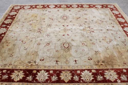 A SPECTACULAR LARGE (2.9m x 2.5m) TRADITIONAL AFGHAN CHOBI PERSIAN CARPET IN WONDERFUL CONDITION