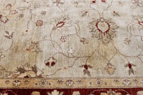 A SPECTACULAR LARGE (2.9m x 2.5m) TRADITIONAL AFGHAN CHOBI PERSIAN CARPET IN WONDERFUL CONDITION