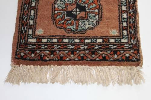 A WONDERFUL PERSIAN CARPET "TABLE CARPET" FOR A CANDELABRA, TABLE LAMP OR LARGE BOWL