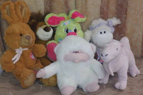 SIX GORGEOUS ASSORTED COLLECTIBLE FLUFFY TOYS IN GREAT CONDITION - GREAT STOCKING FILLERS bid/toy