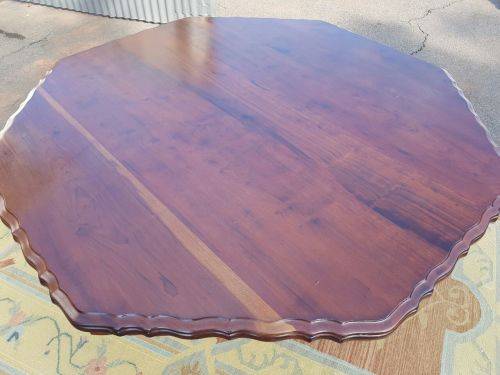 AN EXQUISITE LARGE ANTIQUE SOLID IMBUIA "OCTAGONAL" 8-SEATER (PEDESTAL) BALL AND CLAW DINING TABLE