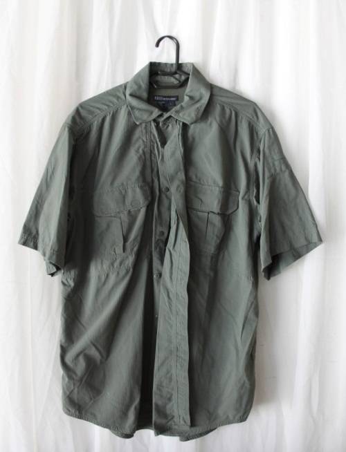 AN AWESOME COLLECTION OF 8x ORIGINAL "5.11 TACTICAL SERIES" MEN'S MILITARY STYLE SHIRTS bid/shirt
