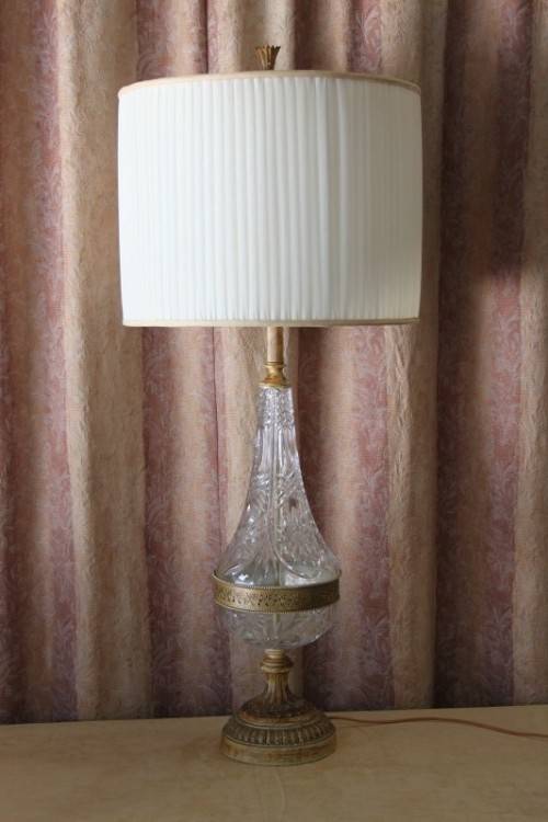 **RS17** An incredible super-rare West German made (large) hand cut lead crystal table lamp
