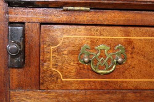 A SUPERB ANTIQUE SOLID TEAK "PAD-FOOT" FLIP-TOP WRITING DESK WITH THREE DRAWERS & INLAY DETAILING
