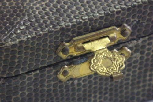 An incredible vintage Nickle silver (boxed) fish knife & fork set in amazing condition RS17