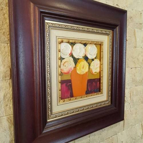 AN EXQUISITELY FRAMED ORIGINAL SIGNED LYNETTE BARNARD OIL PAINTING WITH BOLD STRIKING COLOURS