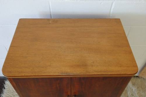 A stunning vintage/ antique? radiogram cabinet with beautiful period style detailing