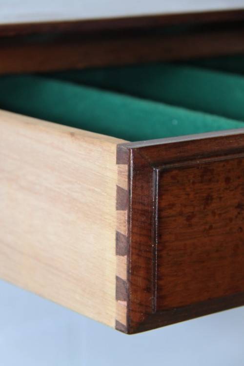Spectacular teak buffet console/hall table with three spacious drawers in remarkable condition