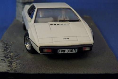 James Bond 007 "Lotus Esprit'' die cast model car from the movie "The spy who loved me''