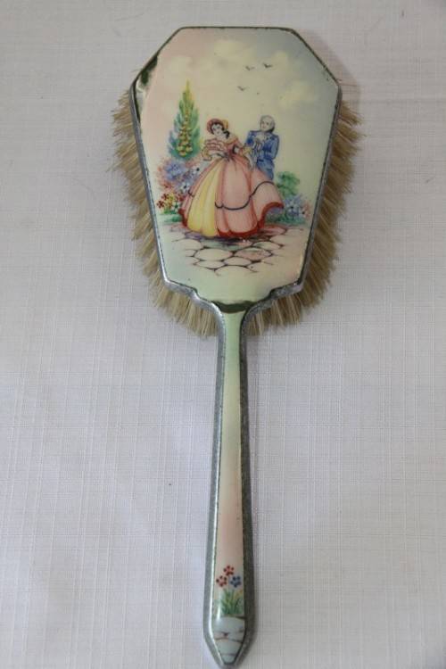 **RS17** A beautiful antique Art Deco enamelled vanity set w/ brushes & mirror in its original case