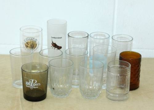 An awesome collection of assorted drinking glasses including branded glasses - bid/glass