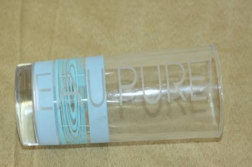 An awesome collection of assorted drinking glasses including branded glasses - bid/glass