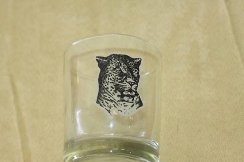 A fantastic collection of seven assorted whisky / brandy glasses incl. Klipdrift Premium;- bid/glass
