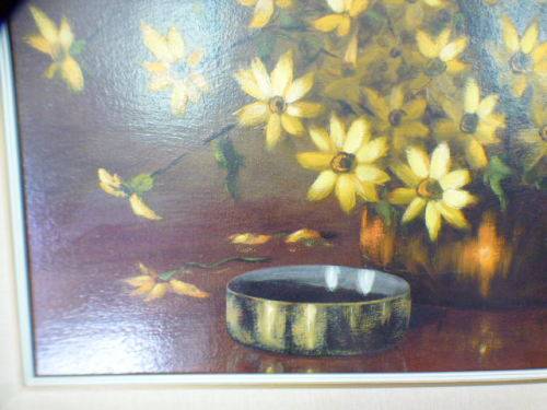 A beautiful large signed and framed "F Thompson" oil painting of yellow flowers. Gorgeous! RS17Sale