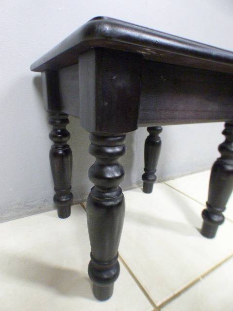A gorgeous, heavy dark wood occasional/ display/ side table, perfect in your living rooms!!