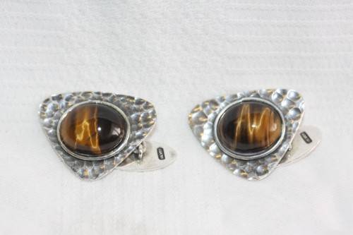 An awesome pair of silver gents chain link cuff-links with round tigers-eye stones
