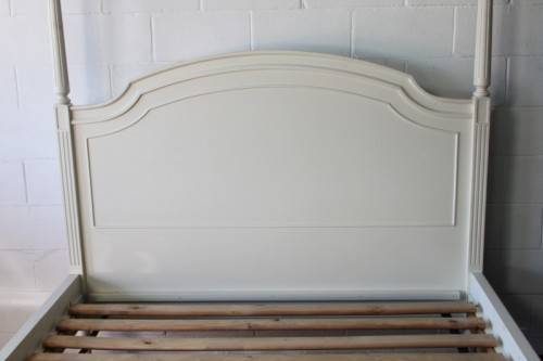 A magnificent Olympic Queen-sized (four poster) white bed in stunning condition