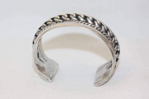 A truly spectacular vintage hand made Egyptian 800 Silver solid ladies bracelet (147.9g) = WOW!!!