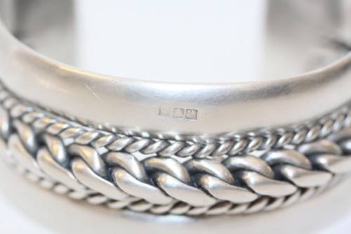 A truly spectacular vintage hand made Egyptian 800 Silver solid ladies bracelet (147.9g) = WOW!!!