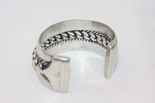A truly spectacular vintage hand made Egyptian 800 Silver solid ladies bracelet (147.9g) = WOW!!!