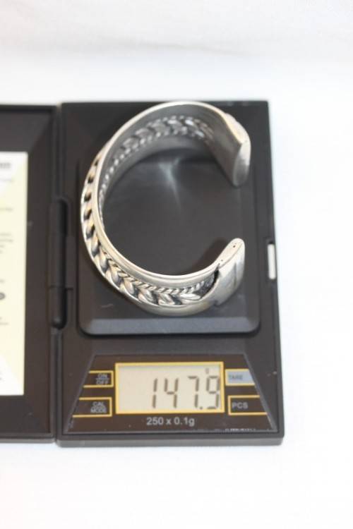 A truly spectacular vintage hand made Egyptian 800 Silver solid ladies bracelet (147.9g) = WOW!!!