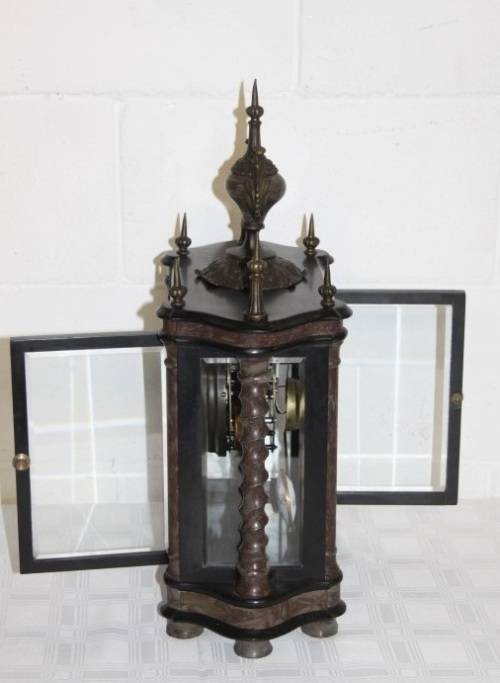 **RS17** A larger red marble & glass double-door pendulum mantle clock w/ a porcelain dial .