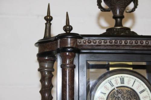 **RS17** A larger red marble & glass double-door pendulum mantle clock w/ a porcelain dial .