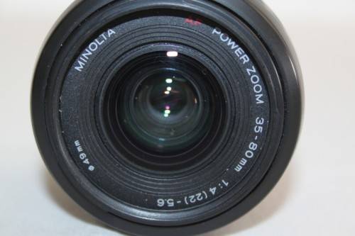 A Minolta Dynax 3xi 35mm film camera with a AF 35-80mm lens in a bag - RS17Sale