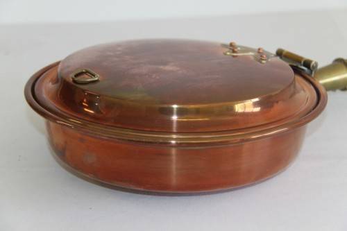 An authentic antique Victorian full size copper "coal" bed warmer with a mahogany handle - RS17Sale
