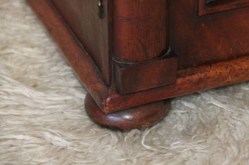 A stunning Teak cabinet with two drawers & two cupboards w/ large shelves - lovely in a home/ office