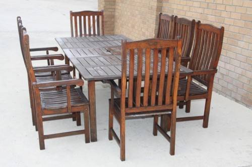 An awesome Garden Pro solid wooden 8-seater garden/ patio set including 8x armchairs & extend table