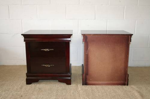 Two wonderful modern single drawer bedside pedestals in amazing condition - Price/pedestal