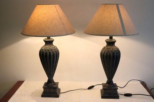 2x magnificent tall table lamps w/ gorgeous lampshades - amazing in your living room - price/lamp