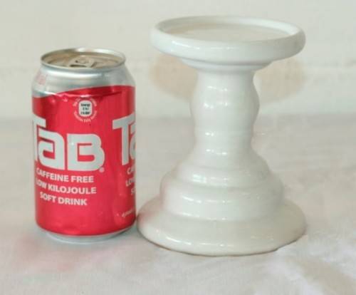 A wonderful white ceramic candle stand for a larger broader candle in awesome condition - RS17Sale