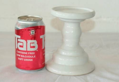 A wonderful white ceramic candle stand for a larger broader candle in awesome condition - RS17Sale