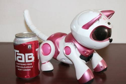 A pink "Tekno Kitty" intelligent robotic toy that interacts with its environment, great gift 4 kids!