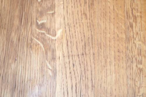 A gorgeous and stylish vintage solid Oak occasional/ side table with Sheraton legs - lovely