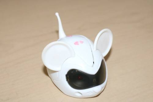 A pink "Tekno Kitty" intelligent robotic toy that interacts with its environment, great gift 4 kids!