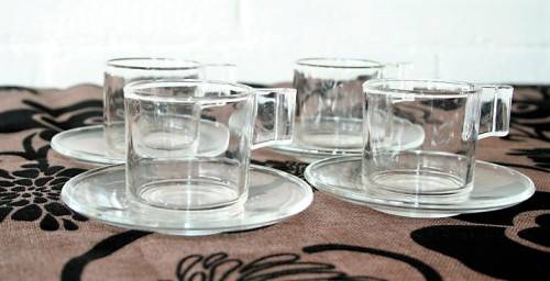 A superb set of 4x original Italian made glass demitasse/ espresso coffee cups in great  condition