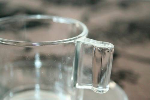 A superb set of 4x original Italian made glass demitasse/ espresso coffee cups in great  condition