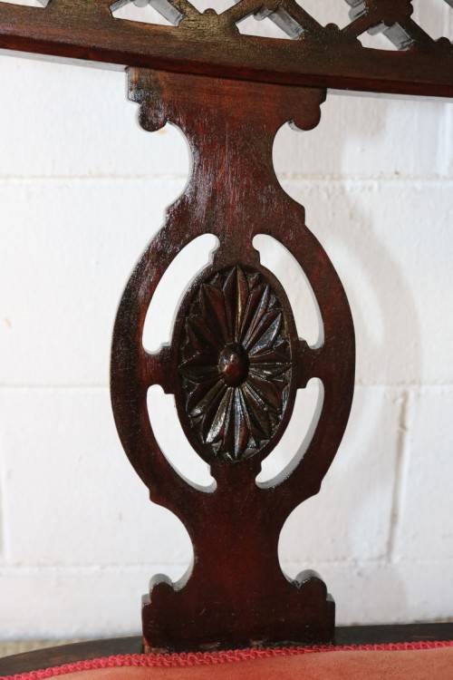 A fantastic antique Edwardian "duet parlour settee" couch w magnificent carved detailing - stunning!