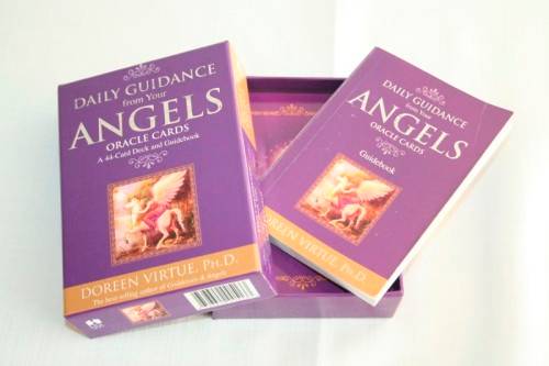 Doreen Virtue's "Daily Guidance from your Angels" boxed Oracle Cards - A 44 card deck and guidebook