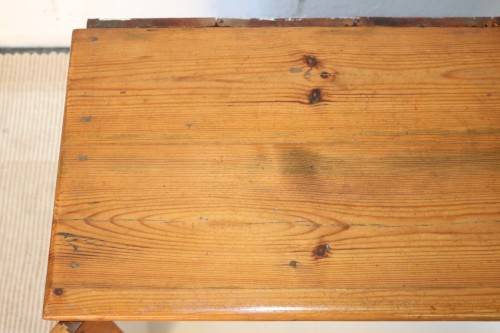 A charming vintage solid Oregon double-door bathroom/ medicine/ vanity cabinet - lovely!!